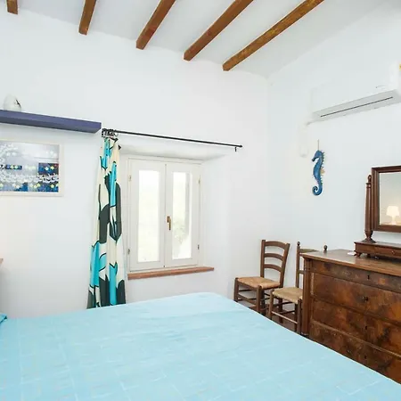 Villetta Per La Biodola Portoferraio